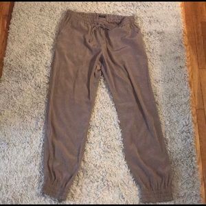 Express silk joggers
